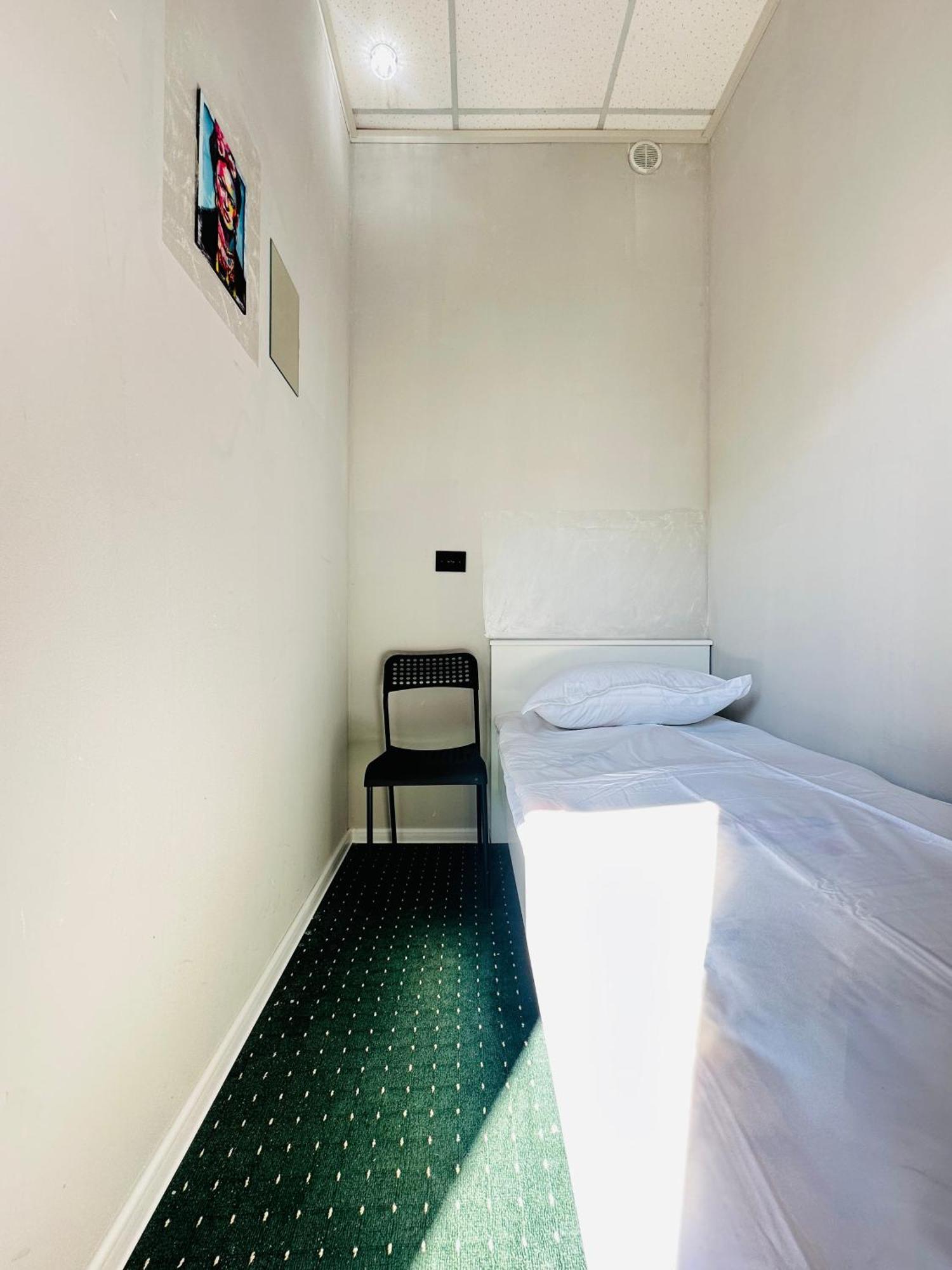 Center Capsule Hotel Almaty Eksteriør billede